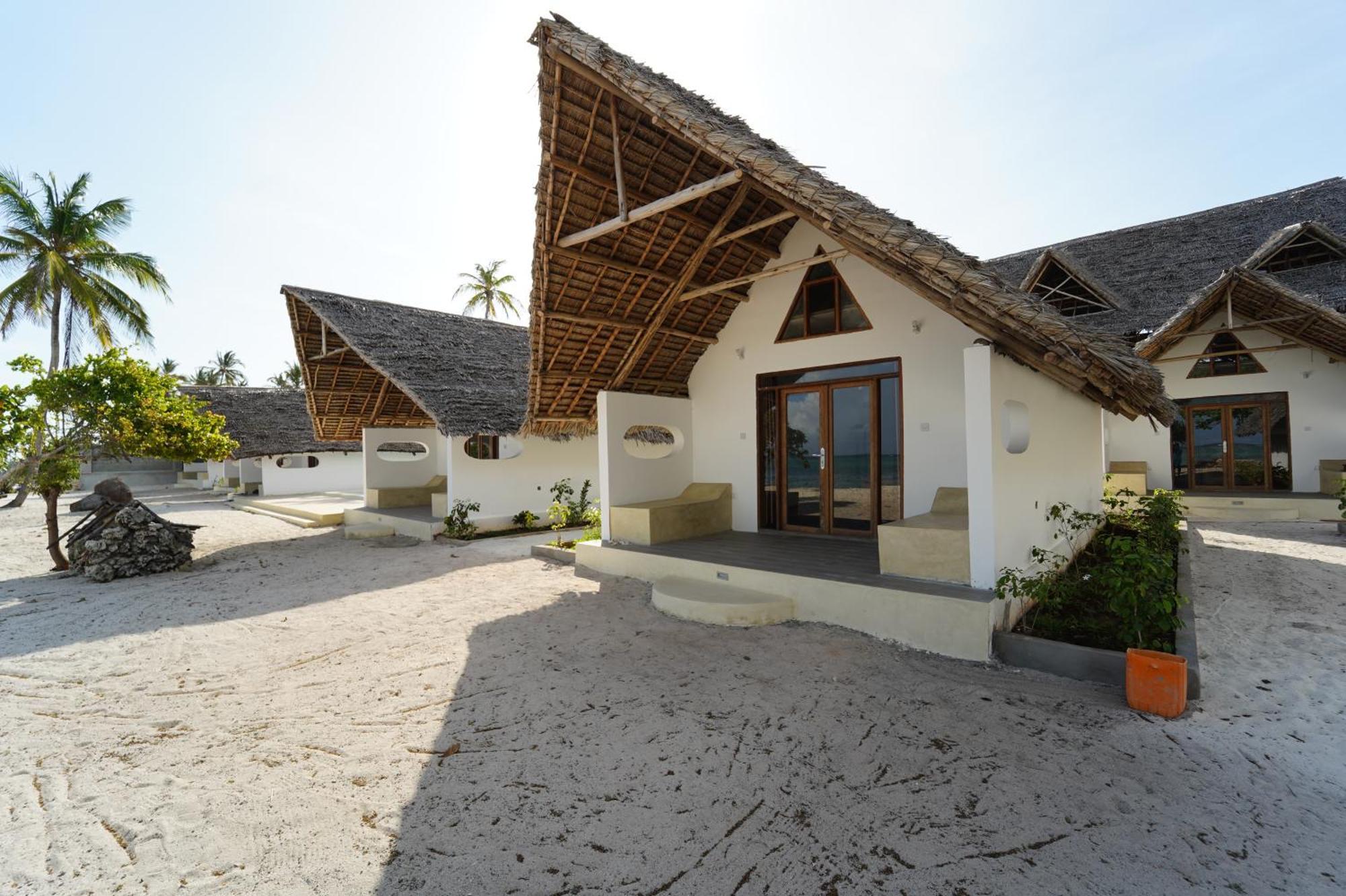 Almas Beach Boutique Hotel Makunduchi Экстерьер фото