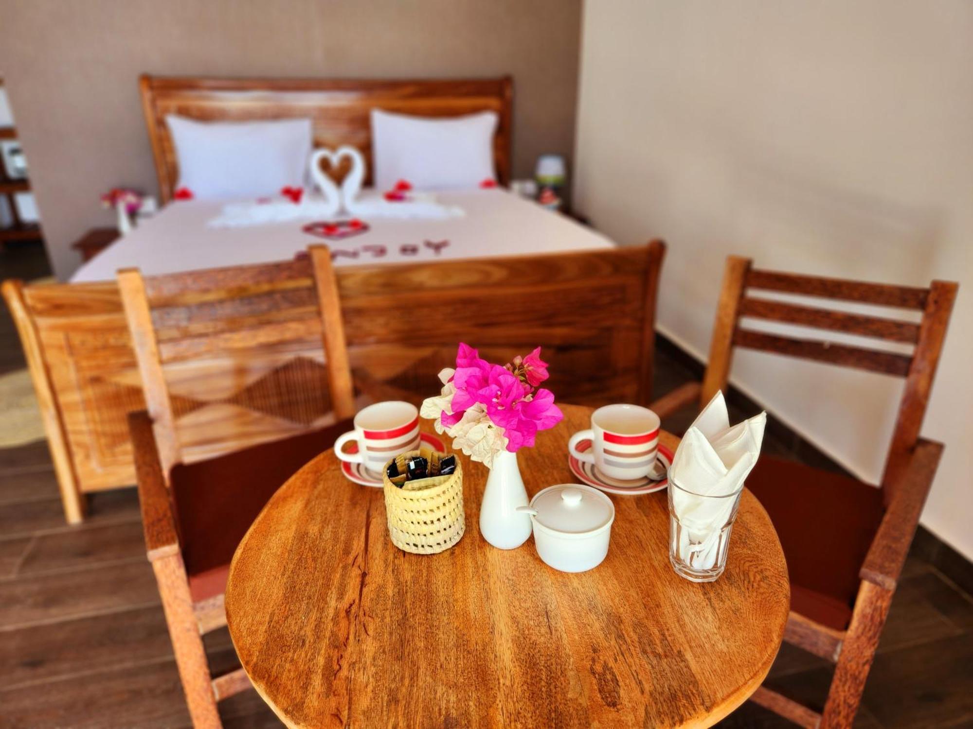 Almas Beach Boutique Hotel Makunduchi Экстерьер фото