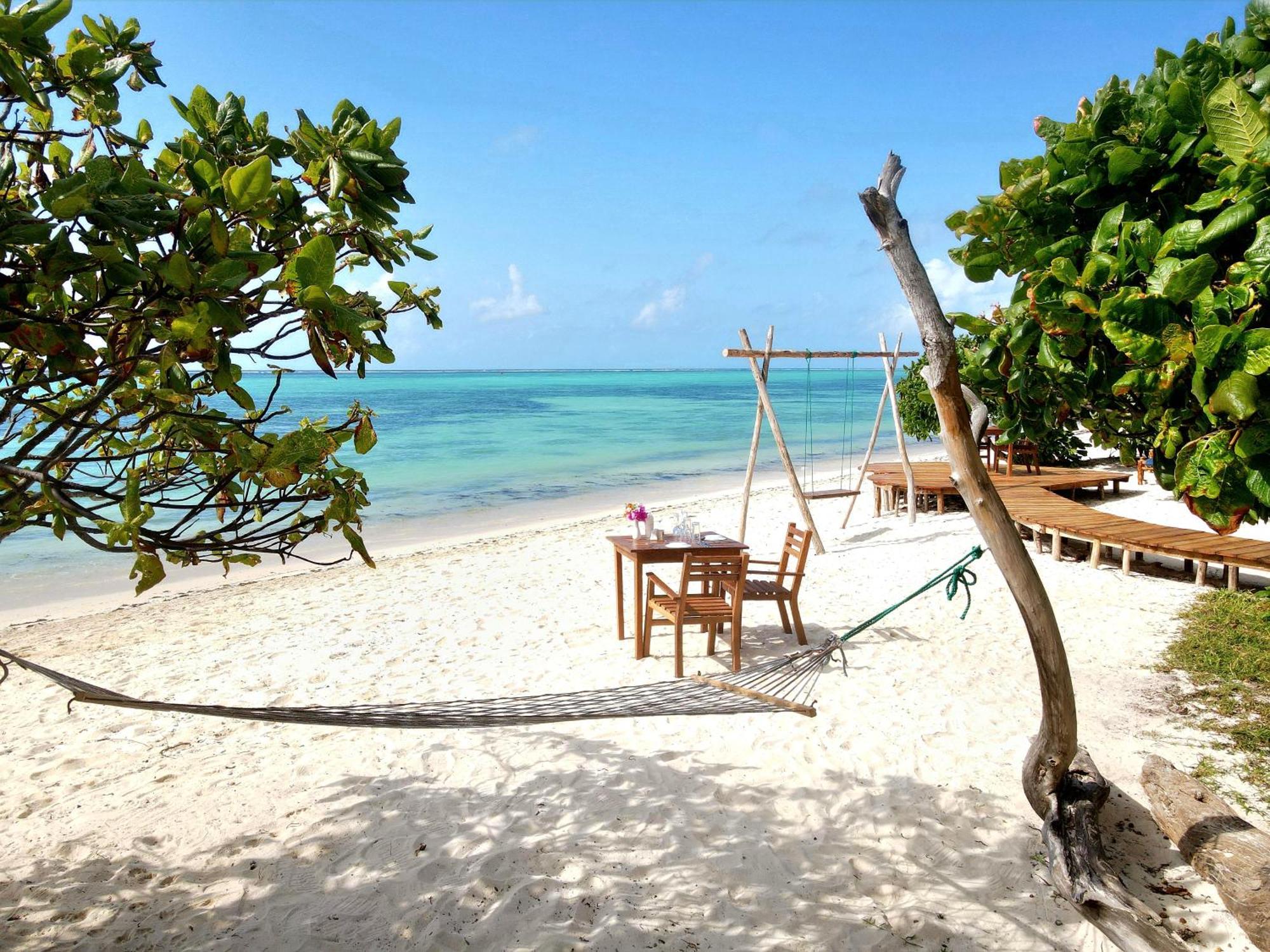 Almas Beach Boutique Hotel Makunduchi Экстерьер фото